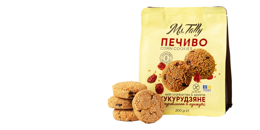 Пакування кукурудзяного печива Ms. Tally на білому тлі, ізольована предметна фотографія для каталогу